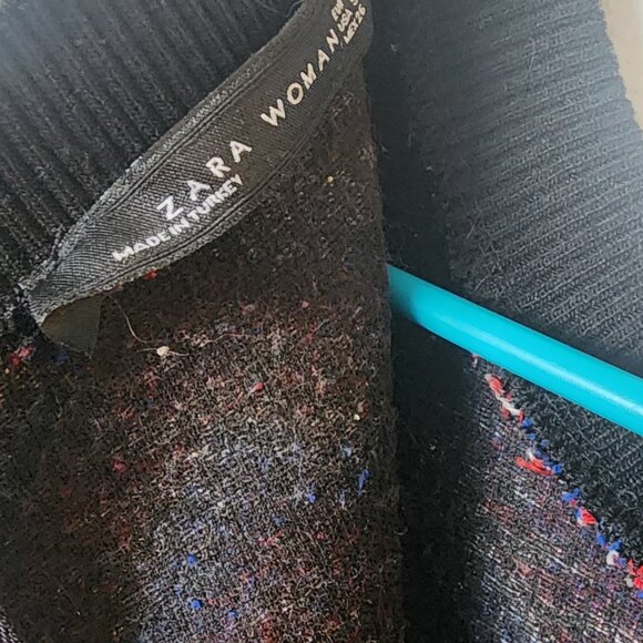 Zara Dresses & Skirts - Zara woman multi colored zig zag patterned crew sweater dress